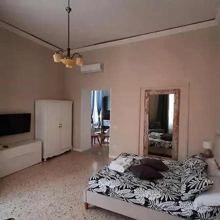 Palazzetto Di Neubourg Apartment *